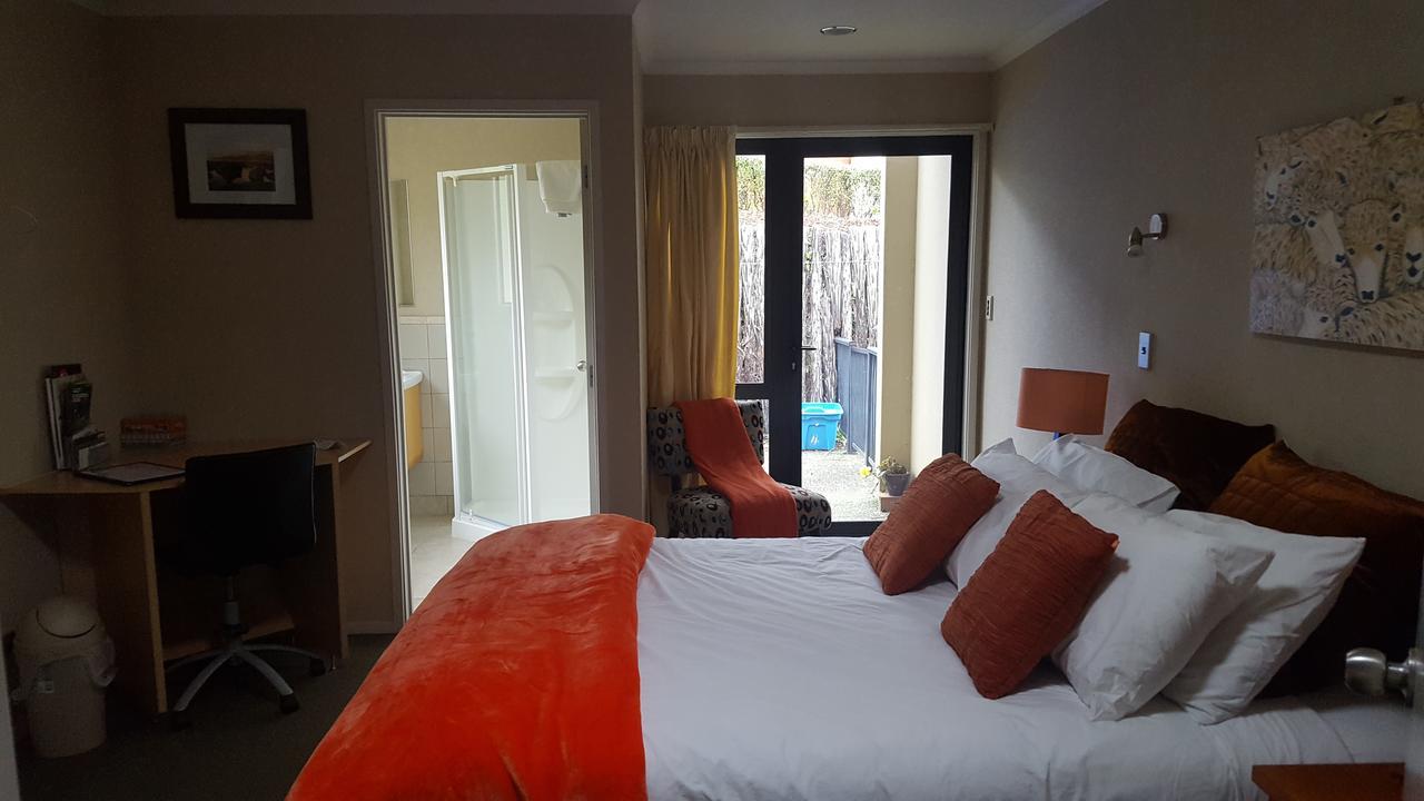 Heta Road B&B New Plymouth Dış mekan fotoğraf